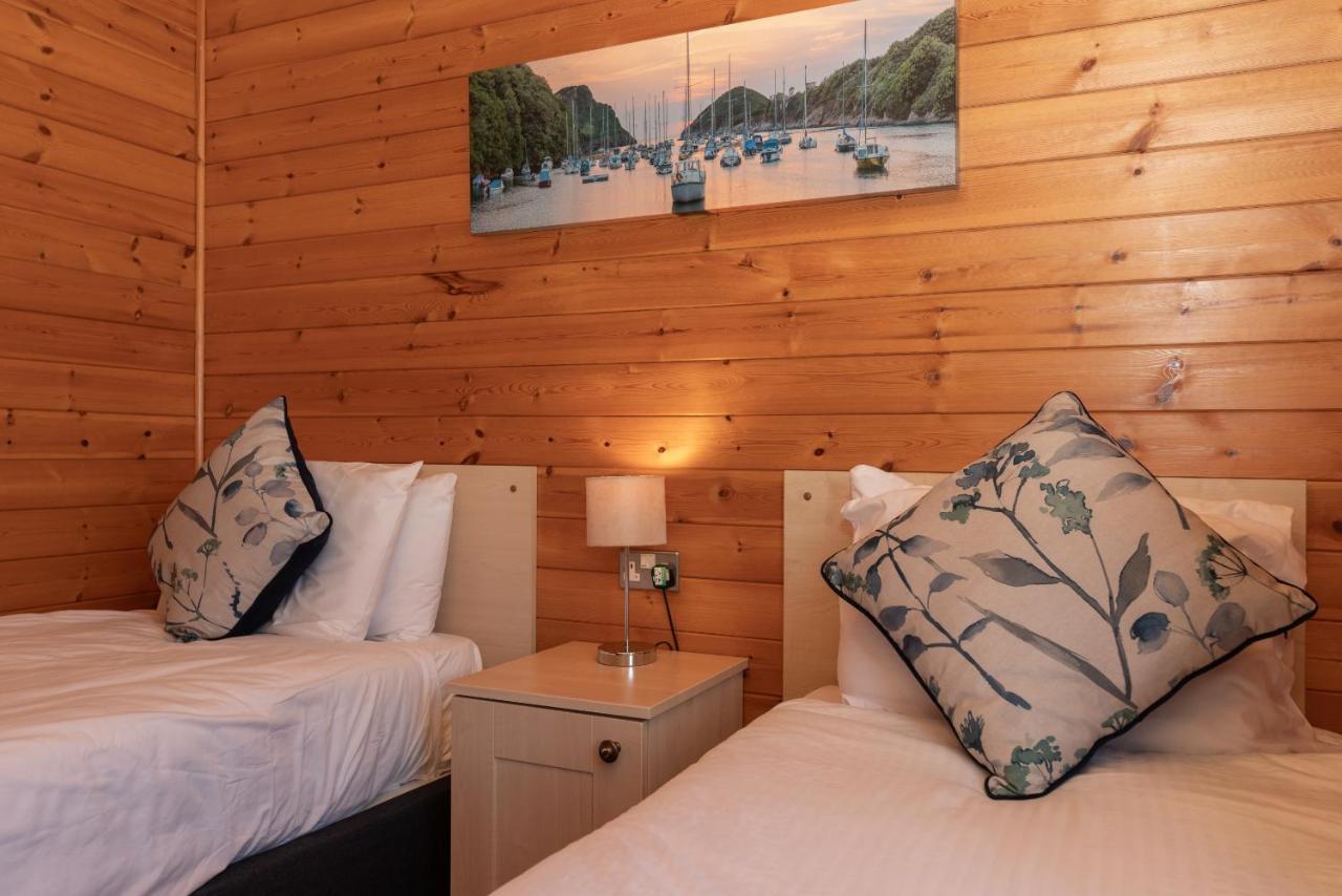 Holiday home 28 Ocean Terrace - 3 Bed-sleeps 6-tjs28ot