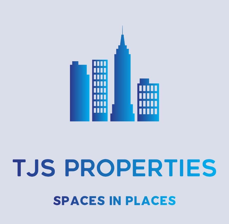 Holiday home 28 Ocean Terrace - 3 Bed-sleeps 6-tjs28ot