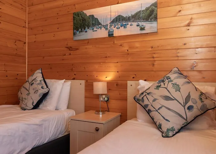 28 Ocean Terrace Lodge - 3 Bed-Sleeps 6-Tjs28Ot